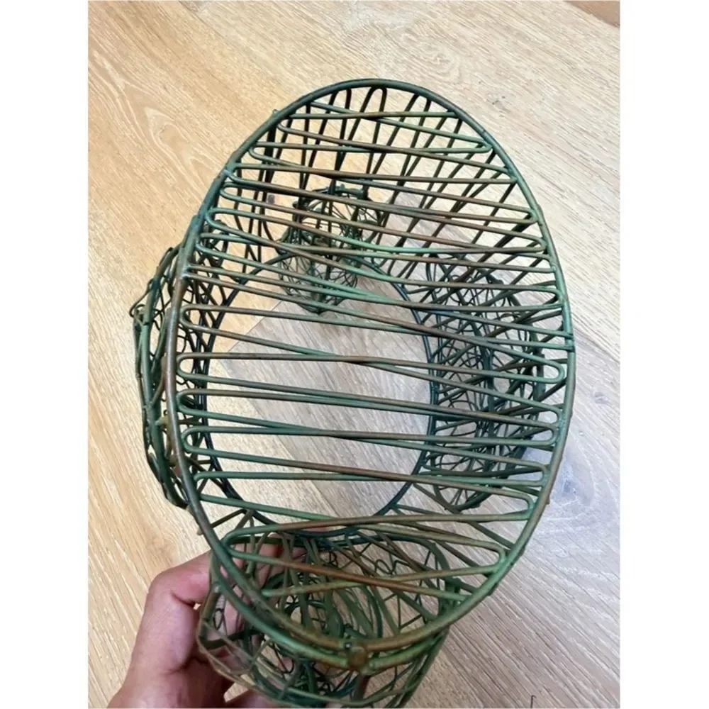 Source Unknown farmhouse wire